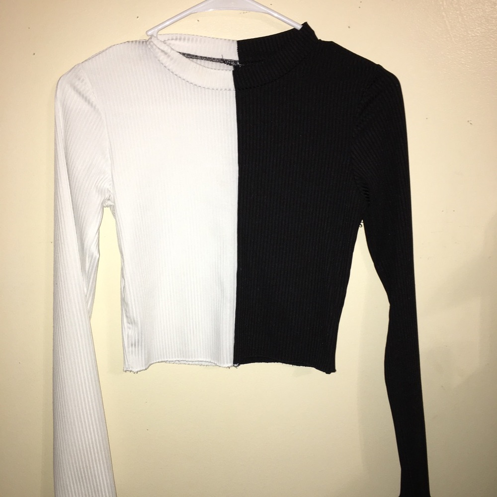 Cropped Long Sleeve